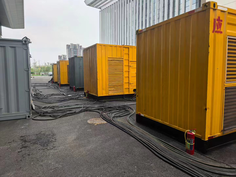 罗山不同季节柴油发电机组保养有哪些注意事项？