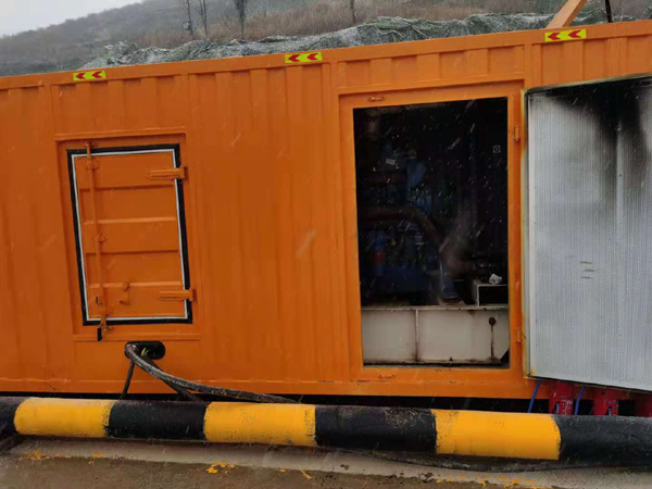 罗山发电车出租-应急柴油发电机组选什么样的比较好？