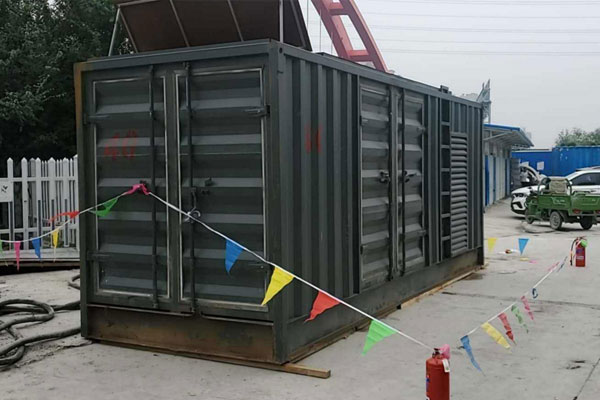罗山发电机租赁空气滤清器多久更换一次?