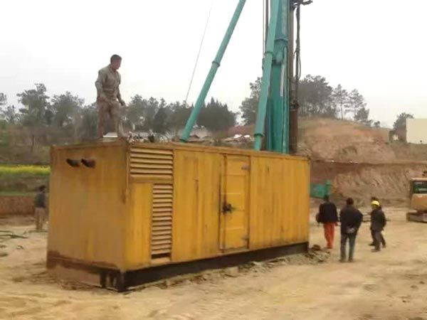 罗山如何判断水冷式机油散热器密封件是否需要更换?